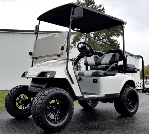 2021 EZGO TXT Gas Lifted Silver
